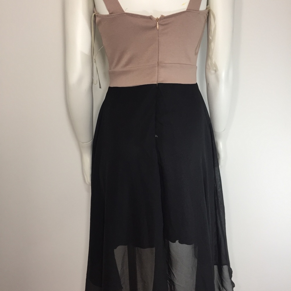 Fashion Nova Beige Party Dance Dress Small NWT $28 - Picture 5 of 8